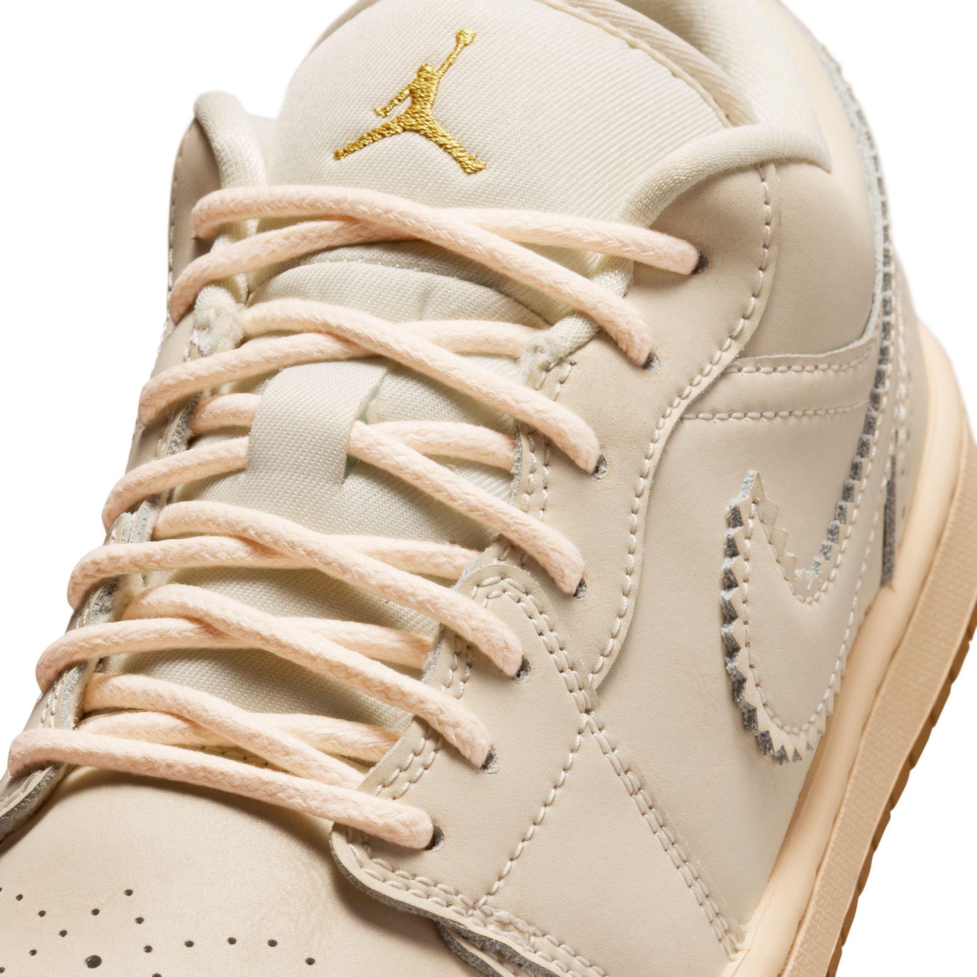 Air Jordan Women's Jordan 1 Low SE Leather Trainers
