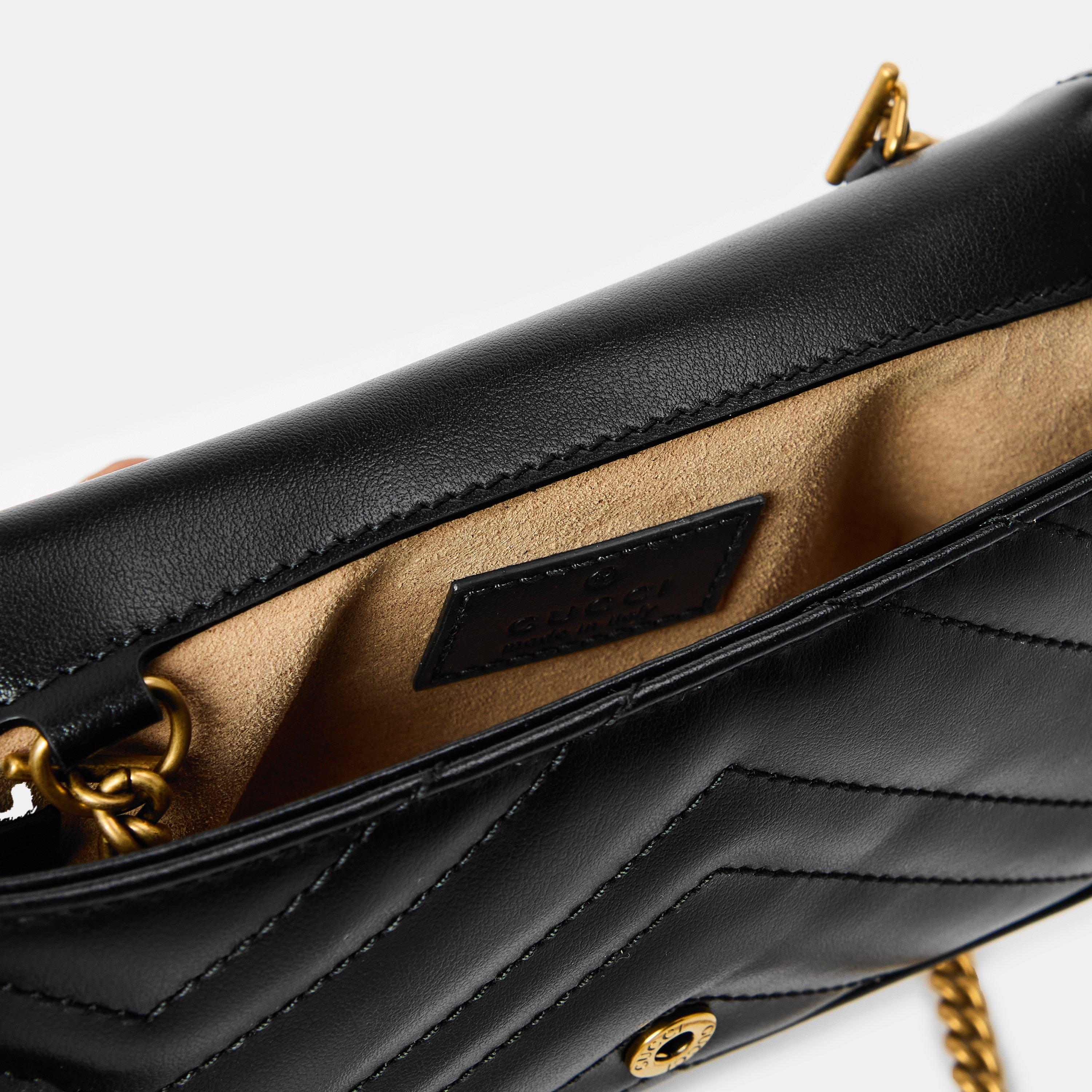 Gucci Women's Chevron Leather GG Marmont Super Mini Bag