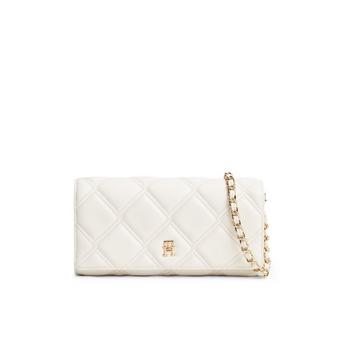 Women's Wallet On Chain