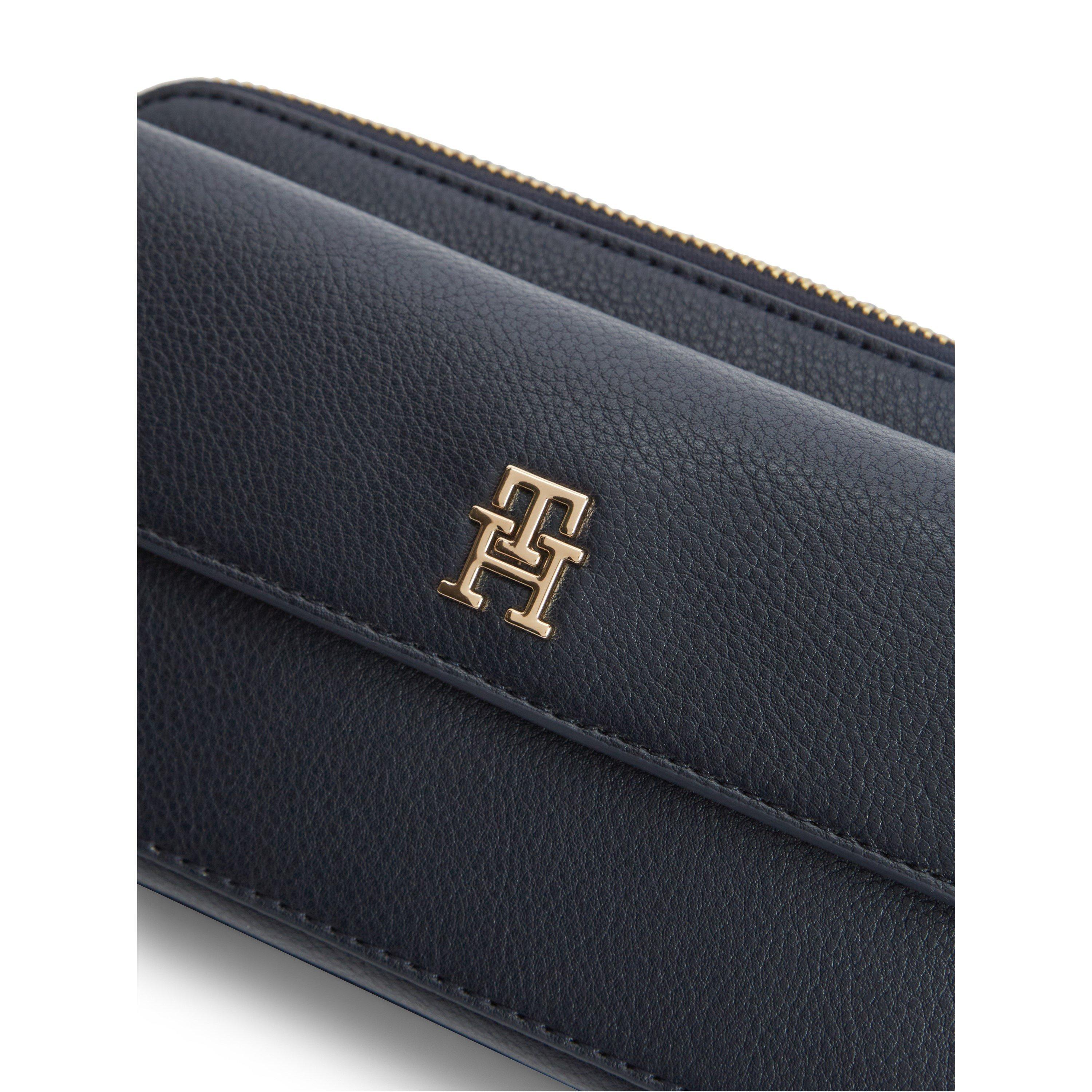Tommy Hilfiger Women's Camera Bag